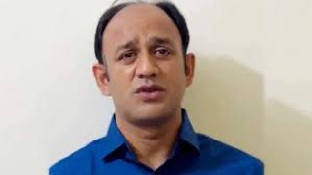 ৫ দিনের রিমান্ড শেষে ব্যারিস্টার সুমনকে কারাগারে পাঠানো হয়েছে